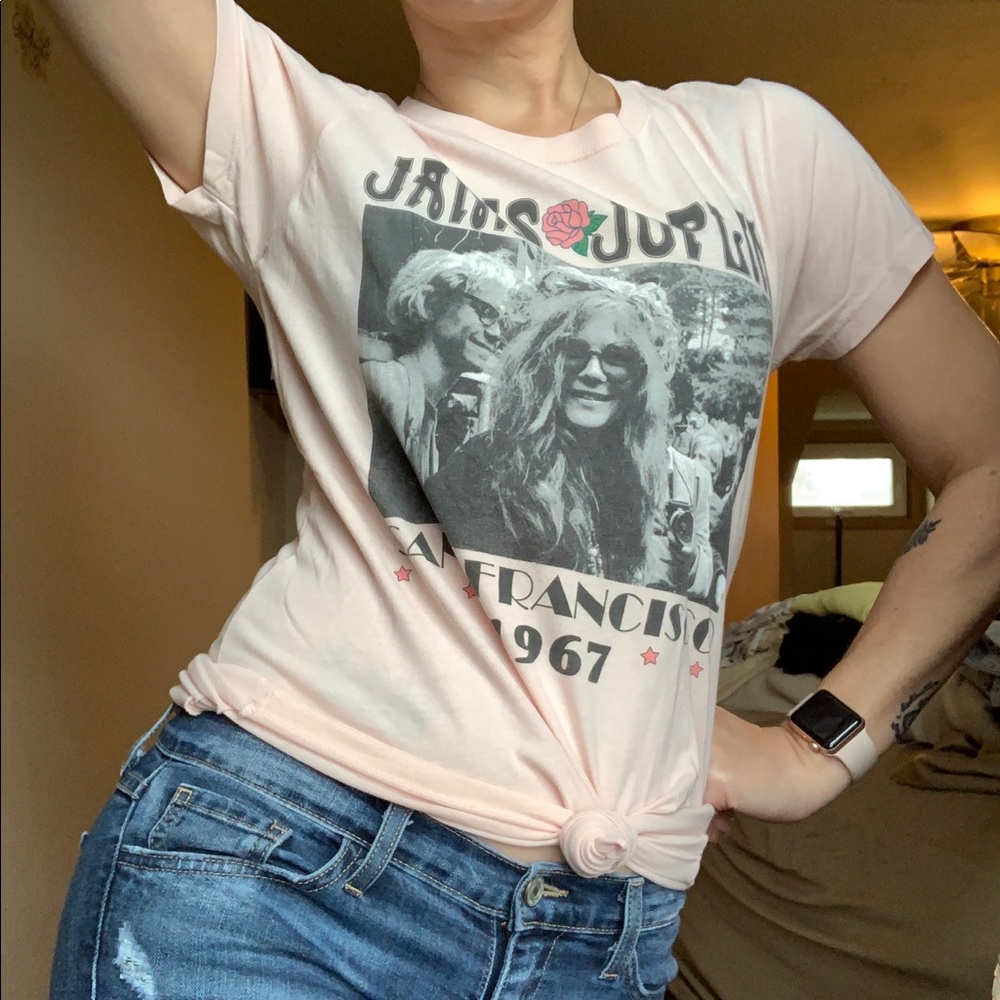 Graphic tee